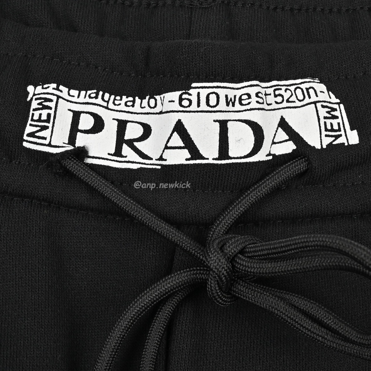 Prada Triangle Letter Logo Printed Shorts (5) - newkick.vip